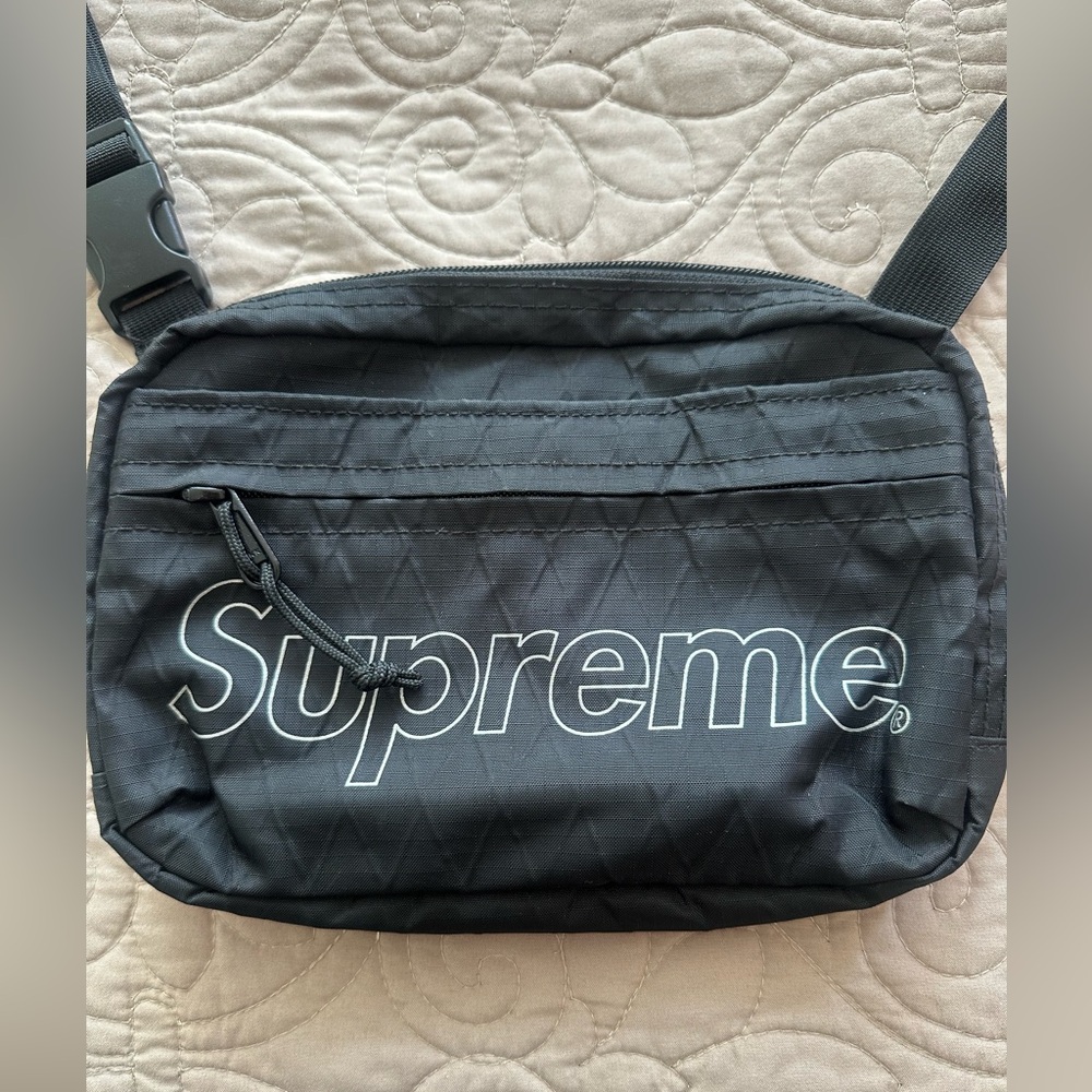 Supreme Shoulder Bag